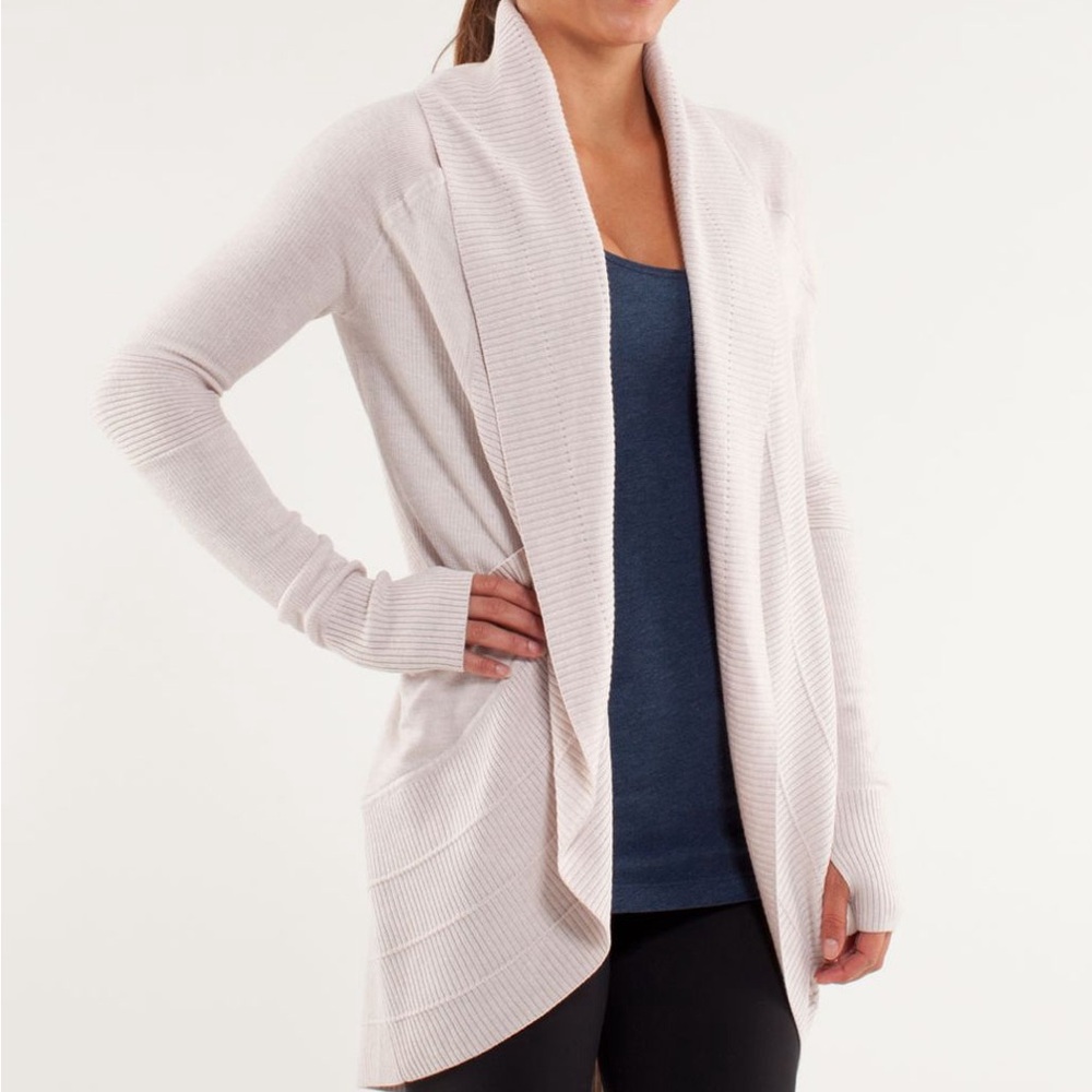 Lululemon Cardigan Sweater Transformation Wrap Thumb Hole Heathered Dune Beige 4